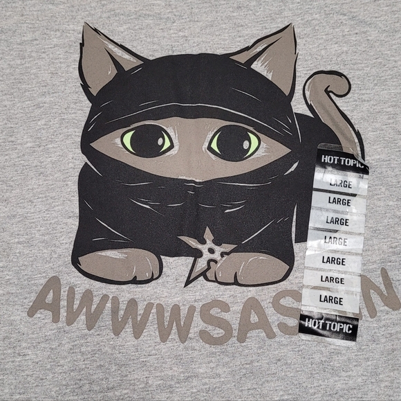 NWT Black Matter Awwsassin Cat Tee in Gray - Picture 5 of 5